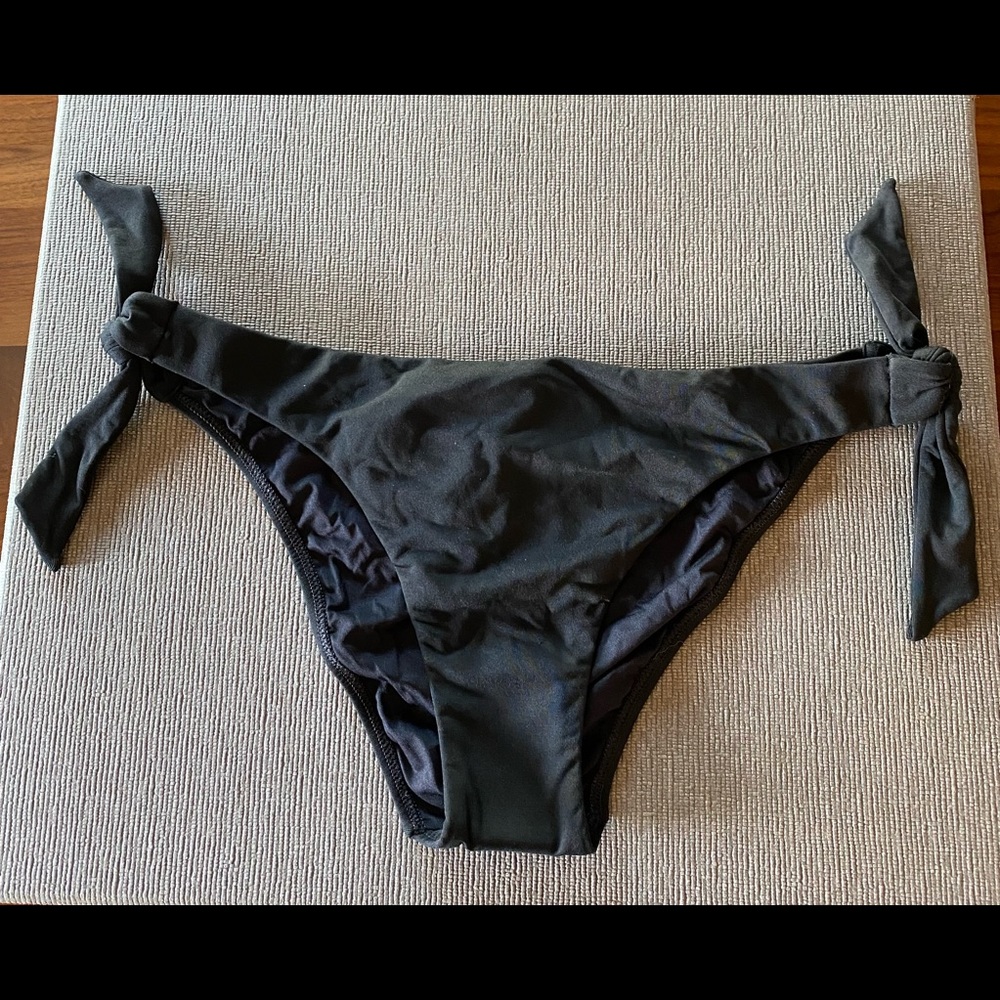 La Perla bikini bottom swimwear black medium 10 nwt